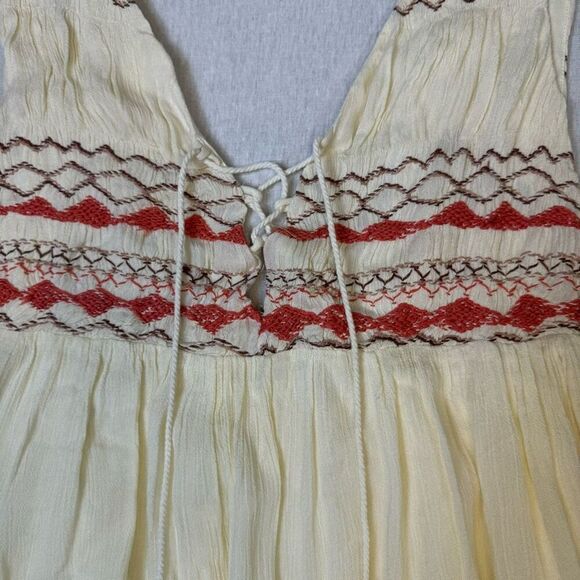 Free People Boho Chic Dress Cream Colored Lace Up Embroidered Dress - Picture 6 of 13